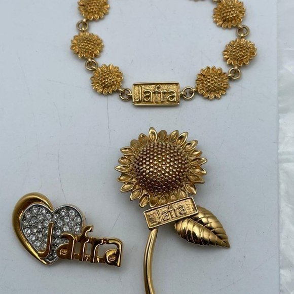 5 Pieces Jafra Gold Tone Elegant Sunflower Bracelet,Earring's,Brooch Jewelry Set - Picture 2 of 6